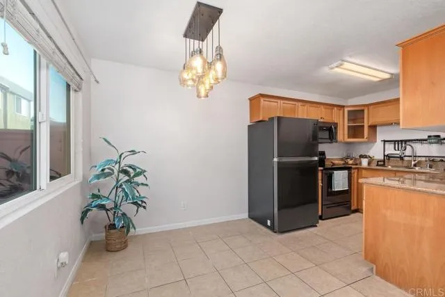 MLS: NDP2405877 Condo For Sale