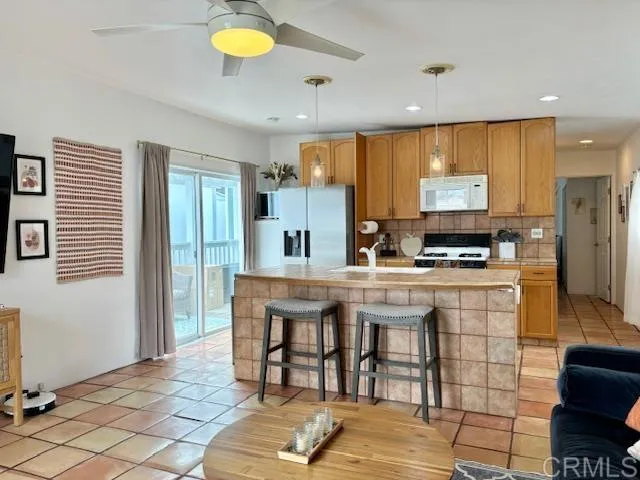 https://cdn.realtyfeed.com/cdn/0/306217617/2798b68c944193c6e56084234ae01fc0.webp