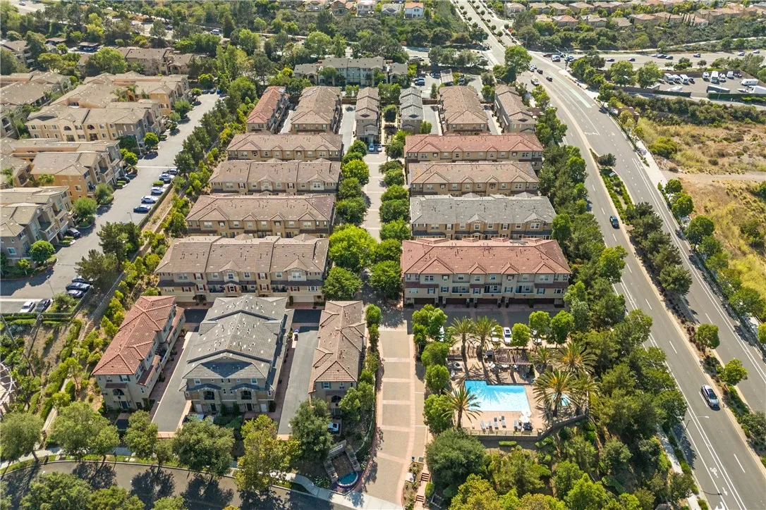 SW24152689