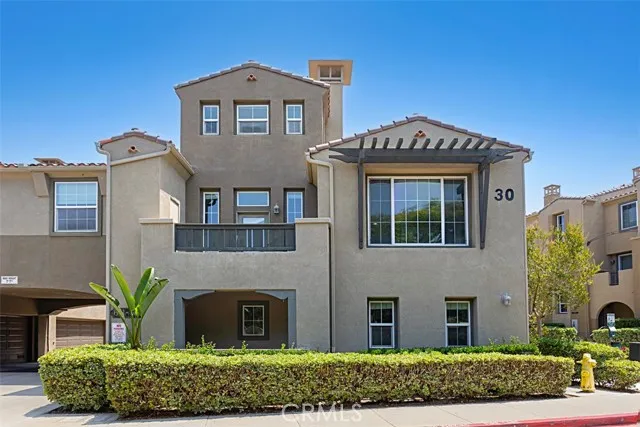 Photo #3: OC24154593 Listing 