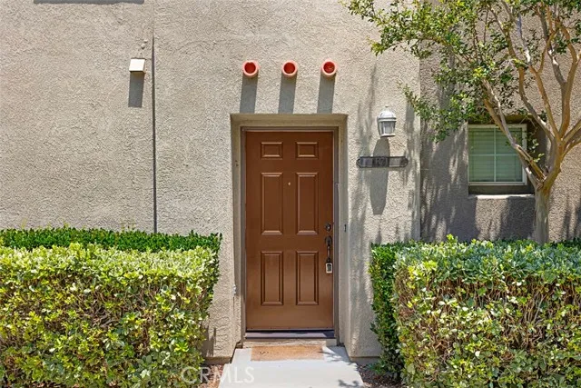 Photo #4: OC24154593 Listing 