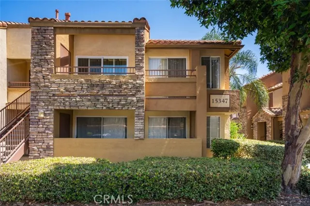 MLS: OC24156963 Condo For Sale