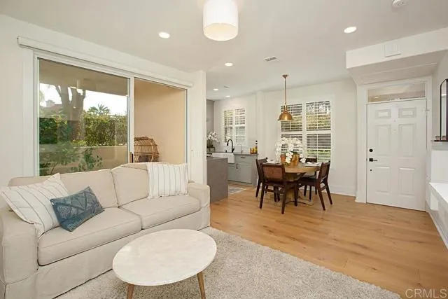 Photo #4: NDP2406901 Listing 
