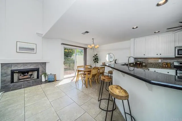 Photo #6: NDP2407067 Listing 