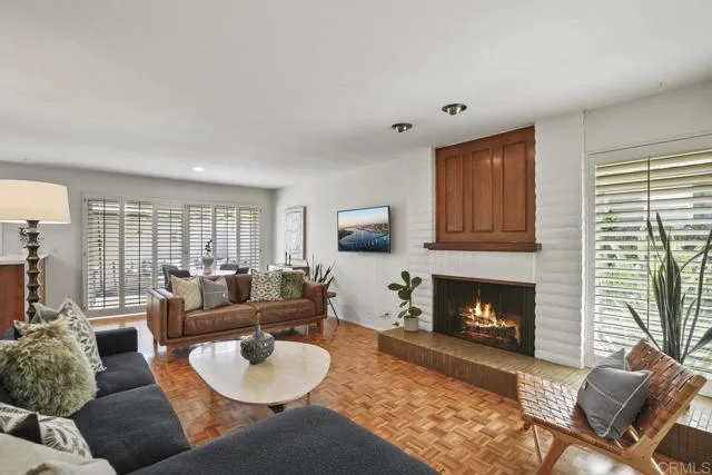 Photo #3: NDP2407102 Listing 