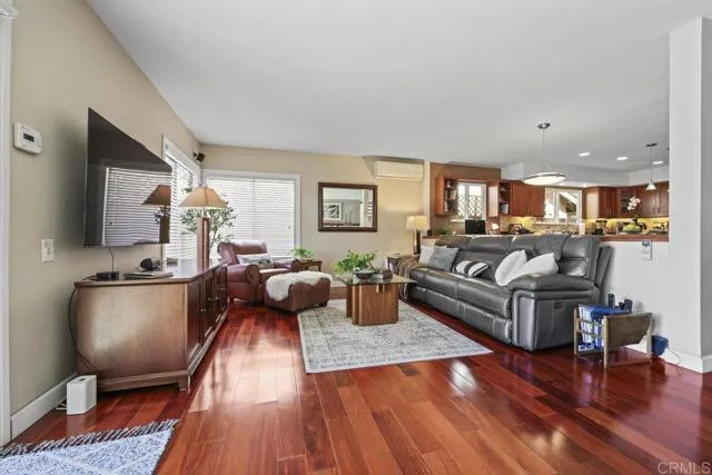 https://cdn.realtyfeed.com/cdn/0/306241408/0009d0747a9689a7686cb1869266d6df.webp