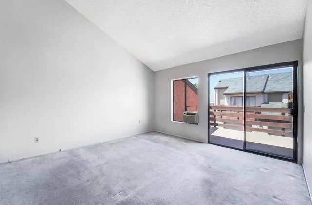 https://cdn.realtyfeed.com/cdn/0/306243785/0c42d073c0a866689cf3ddeadf028cd6.webp