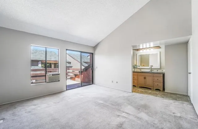 https://cdn.realtyfeed.com/cdn/0/306243785/73b3bb74f6c50e13eb44a74ed059c5b1.webp
