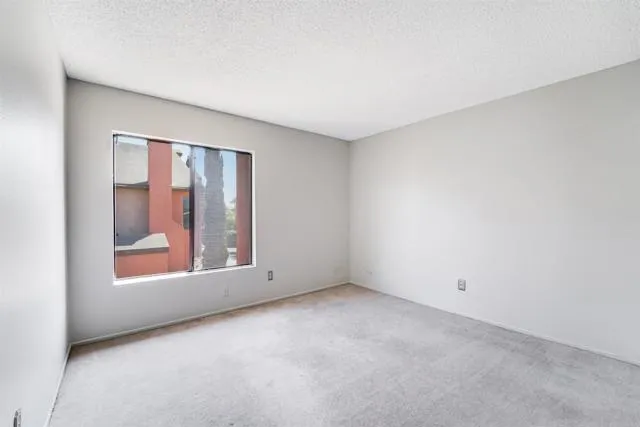 https://cdn.realtyfeed.com/cdn/0/306243785/c4316862494cea7bd60d9c9996480363.webp
