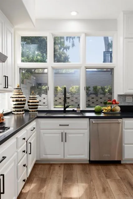 https://cdn.realtyfeed.com/cdn/0/306247068/abb99447ddf9d73db1c9751f74441de8.webp