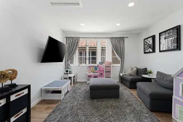 https://cdn.realtyfeed.com/cdn/0/306247068/dffa8a86d24160d8c21aefc2d385fc86.webp