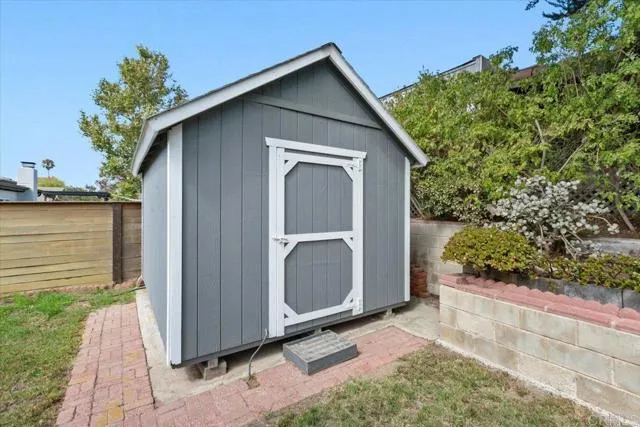 https://cdn.realtyfeed.com/cdn/0/306247271/32e1748f5735f6039815314b61790153.webp
