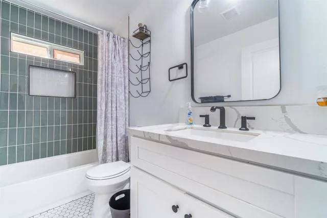 Photo #6: PTP2405055 Listing 