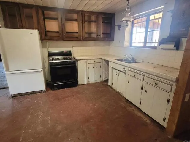 https://cdn.realtyfeed.com/cdn/0/306249064/4adedd7fa11f38c1dc9d5fa77a9f7d68.webp