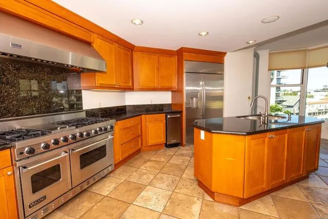 Photo #2: PTP2405163 Listing 