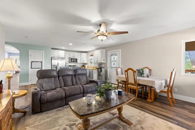 https://cdn.realtyfeed.com/cdn/0/306251227/2527a45203c85265b490b37885bc591c.webp