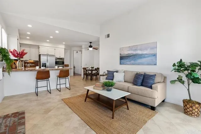 https://cdn.realtyfeed.com/cdn/0/306264189/1e10b7b768c4ff72557e579e8478743f.webp