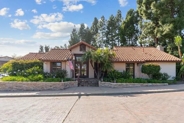 https://cdn.realtyfeed.com/cdn/0/306265415/2965f16e3b9aa391878a9d99f1225bdc.webp