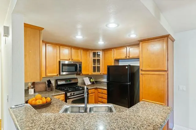 https://cdn.realtyfeed.com/cdn/0/306265415/ccf49d53ad3251776c5876a2b64bf92e.webp