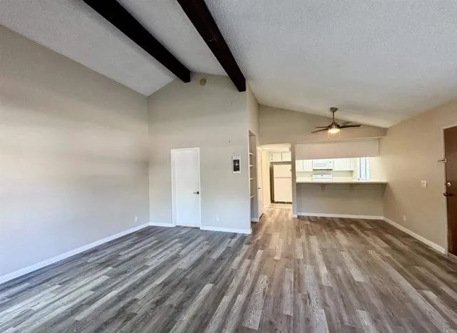 https://cdn.realtyfeed.com/cdn/0/306270824/c623f5fdd7a19daf92d5f2fd738d9b7b.webp