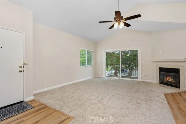 Photo #6: OC24196865 Listing 