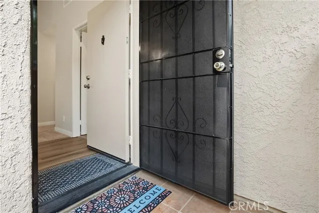 Photo #4: OC24196865 Listing 