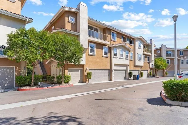 MLS: NDP2408686 Condo For Sale