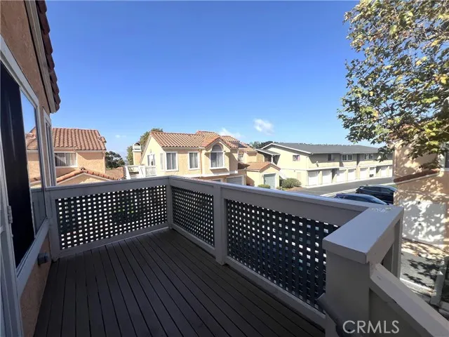 Photo #3: OC24203340 Listing 