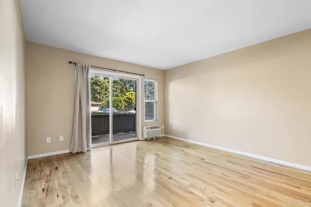 Photo #3: NDP2408919 Listing 
