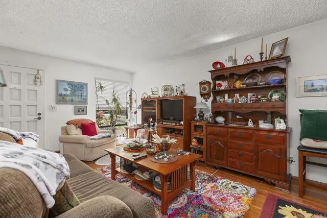 https://cdn.realtyfeed.com/cdn/0/306285826/7357a7bf73ffad191add8ae0687c5856.webp