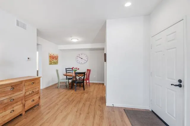 https://cdn.realtyfeed.com/cdn/0/306287530/15bc1e5ecf49e2b98e63e20c94973727.webp
