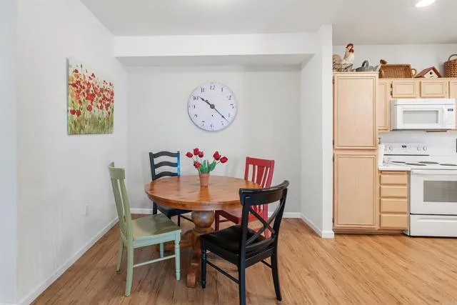 https://cdn.realtyfeed.com/cdn/0/306287530/bcb049fda6791f7a9c2623179af1a2d3.webp