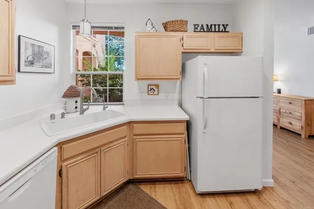 https://cdn.realtyfeed.com/cdn/0/306287530/ca028adb14cff5f42c7d2298f76dfdc7.webp