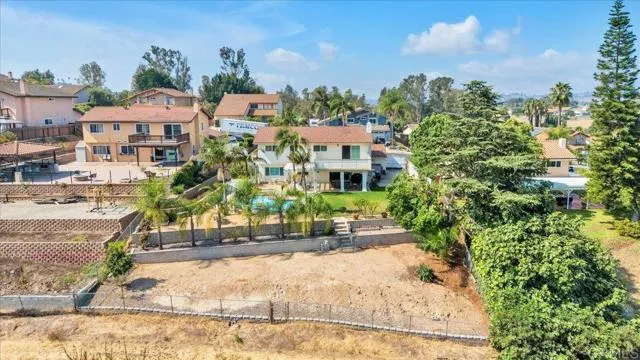 https://cdn.realtyfeed.com/cdn/0/306294184/447b9b8a8edddb9571a56f3d4815a884.webp