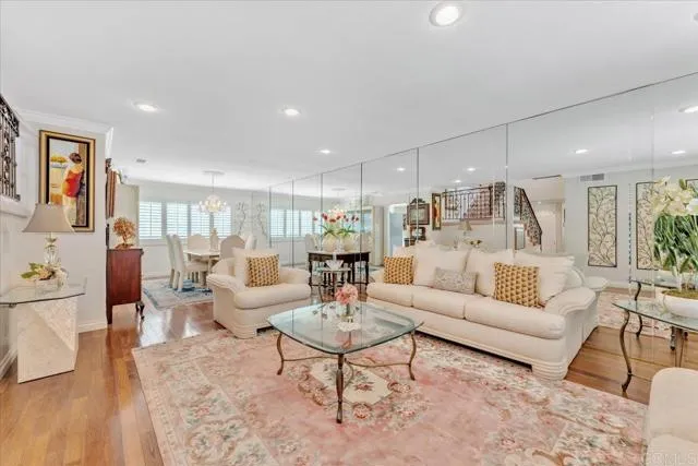 https://cdn.realtyfeed.com/cdn/0/306294184/502d2f31a6ef0f5322e9448c2b6c4bda.webp