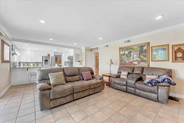 https://cdn.realtyfeed.com/cdn/0/306294184/6811b86874af6c7e931ddc8d29383a6c.webp