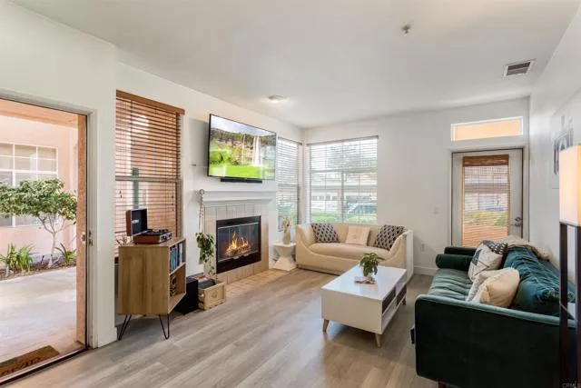 https://cdn.realtyfeed.com/cdn/0/306303792/a9377d39042d0de413857fceefecf147.webp
