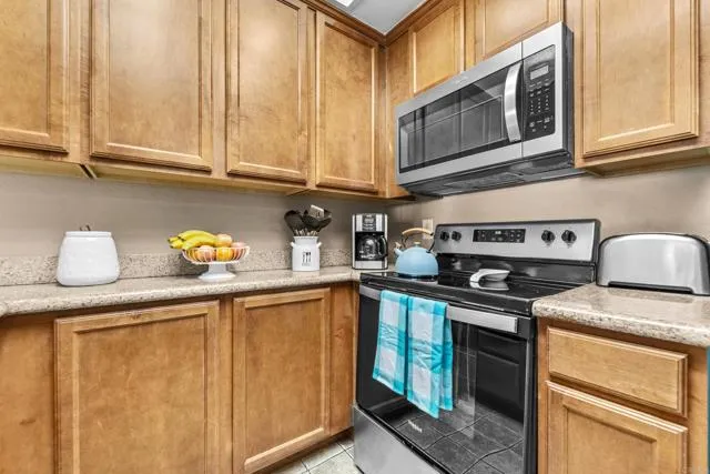 Photo #4: NDP2409953 Listing 
