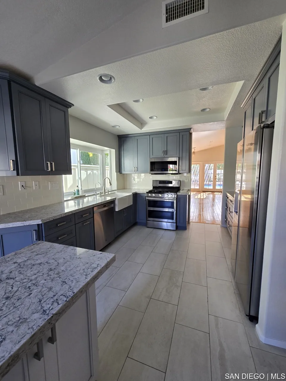 https://cdn.realtyfeed.com/cdn/0/700000909/f21c8eaf429b248901d17fac6456b265.webp