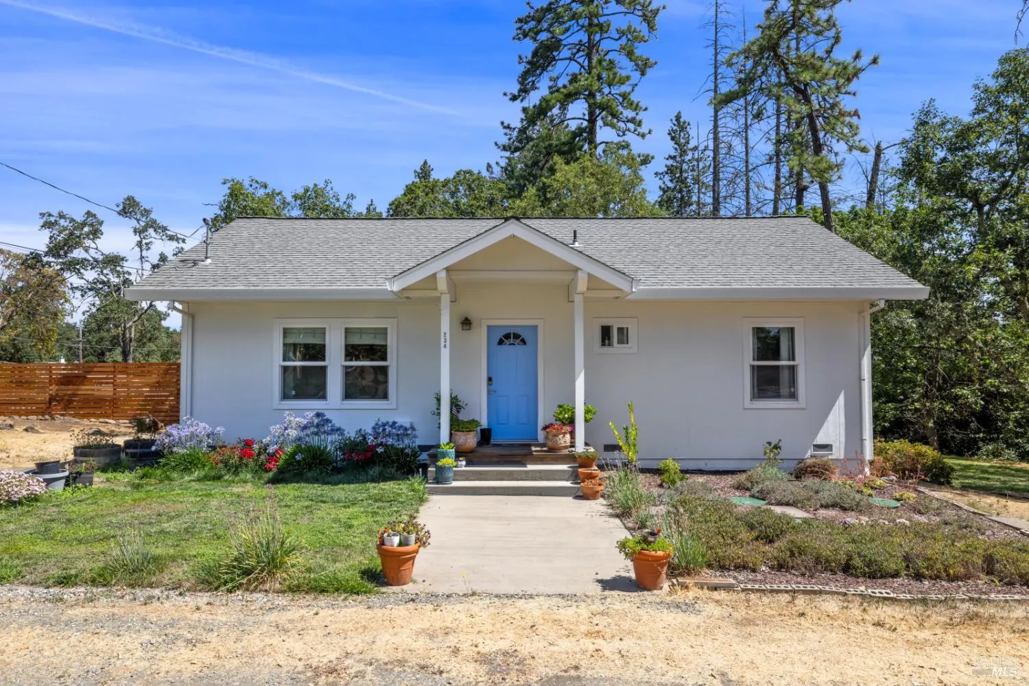 234 Mariposa Drive - 8bd/4ba, 3,300 sqft - in Angwin, CA