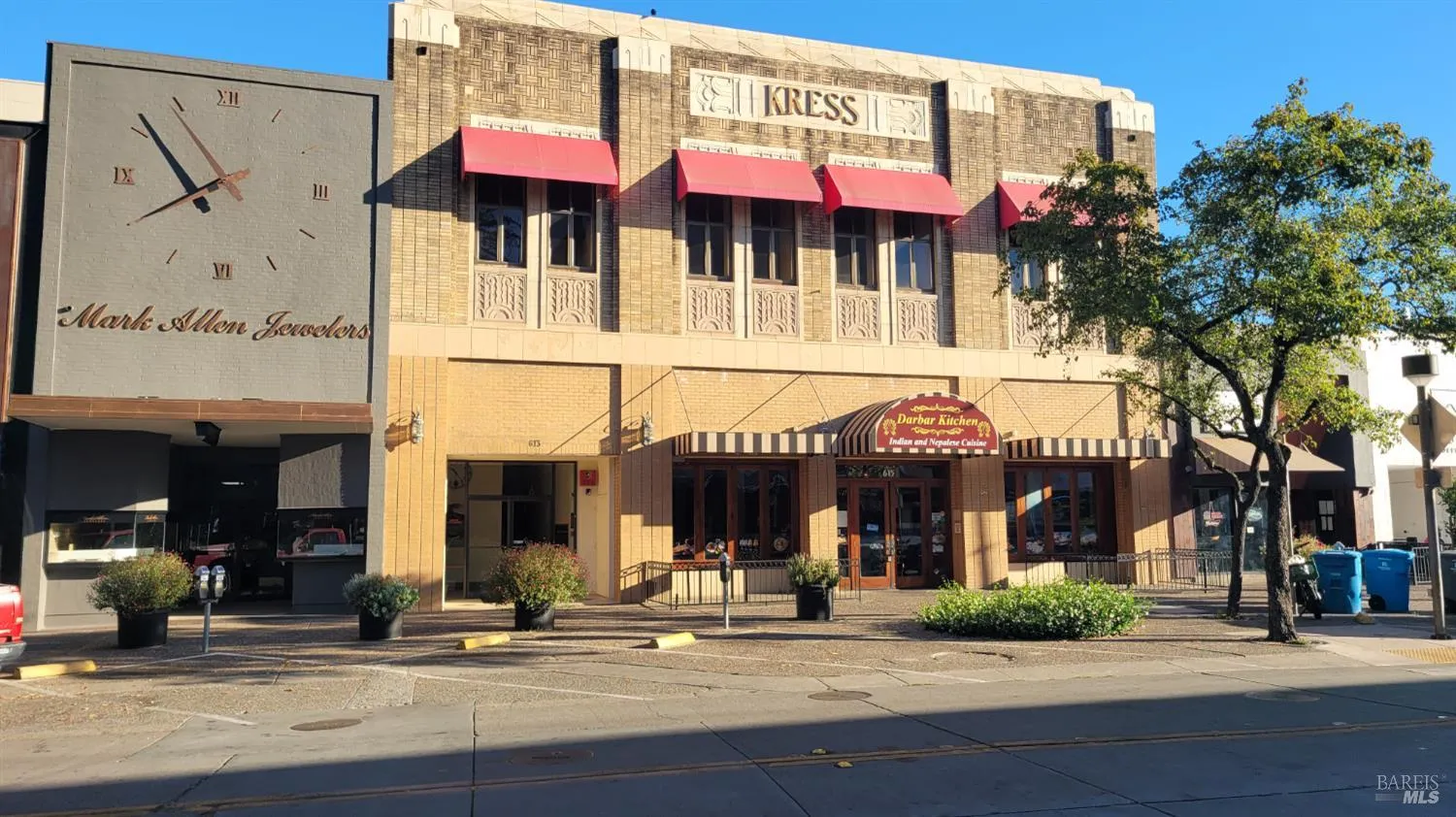 613 4th Street - in Santa Rosa, CA