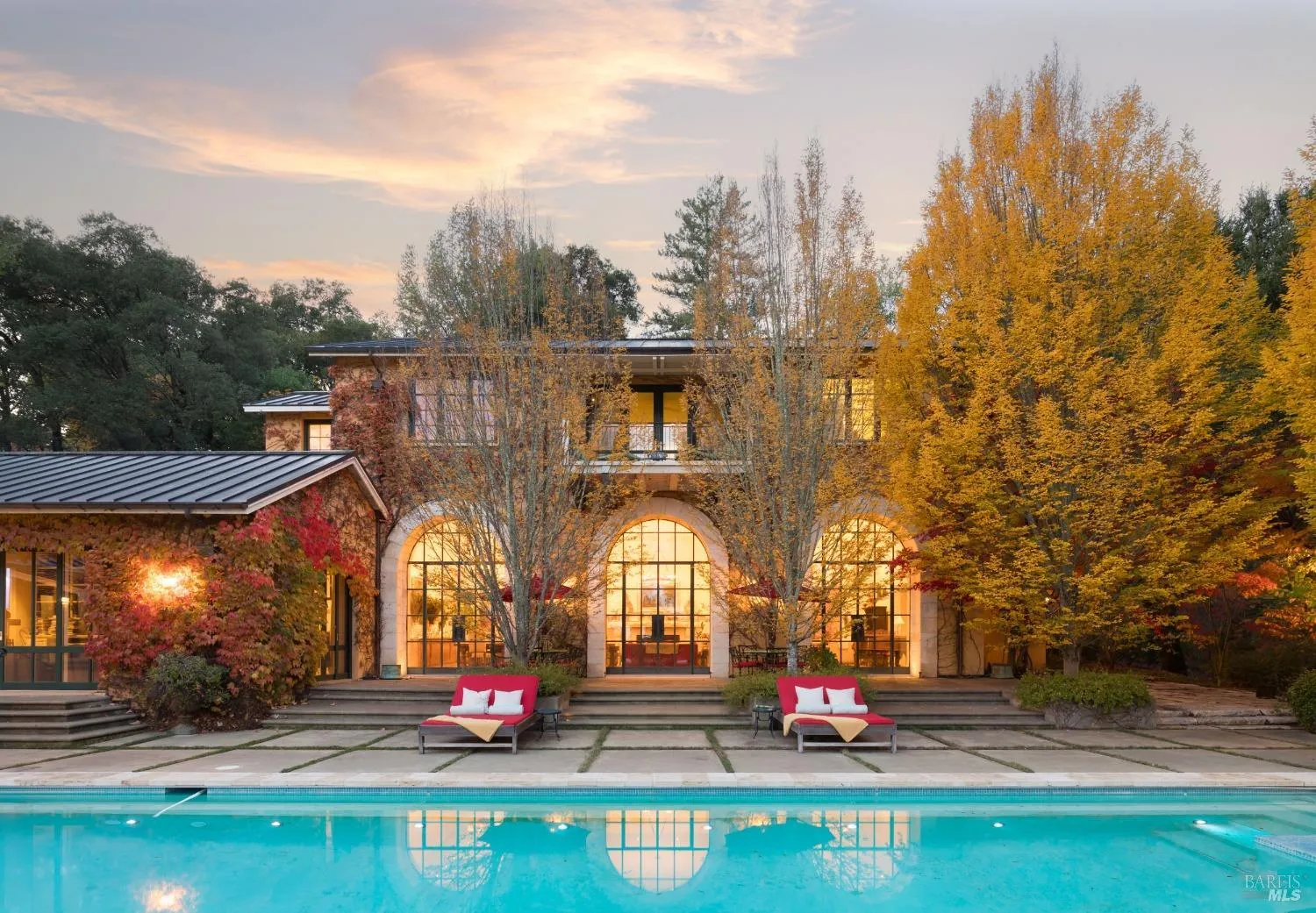 18730 Canyon Road - 4bd/5ba, 6,135 sqft - in Sonoma, CA