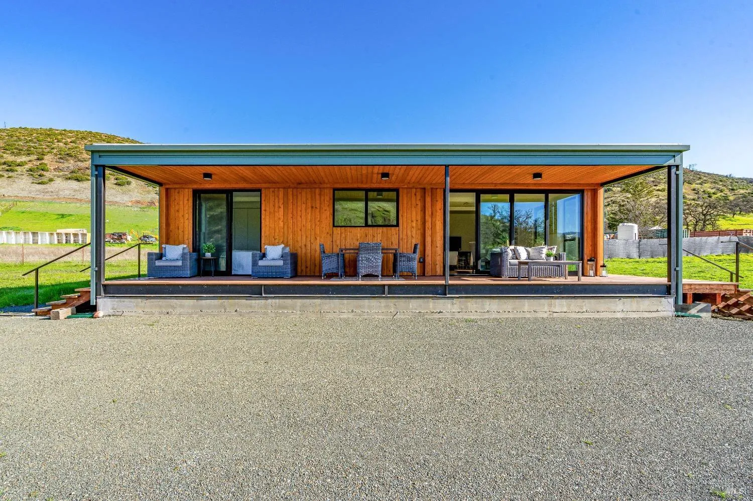 7871 Butts Canyon Road - 1bd/1ba, 960 sqft - in Pope Valley, CA