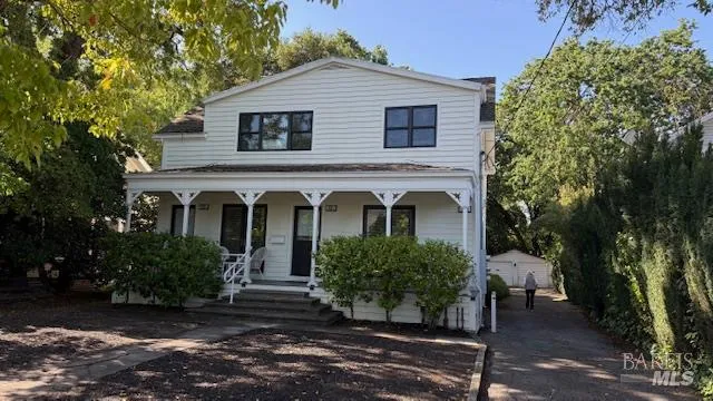 151 E Napa Street - in Sonoma, CA