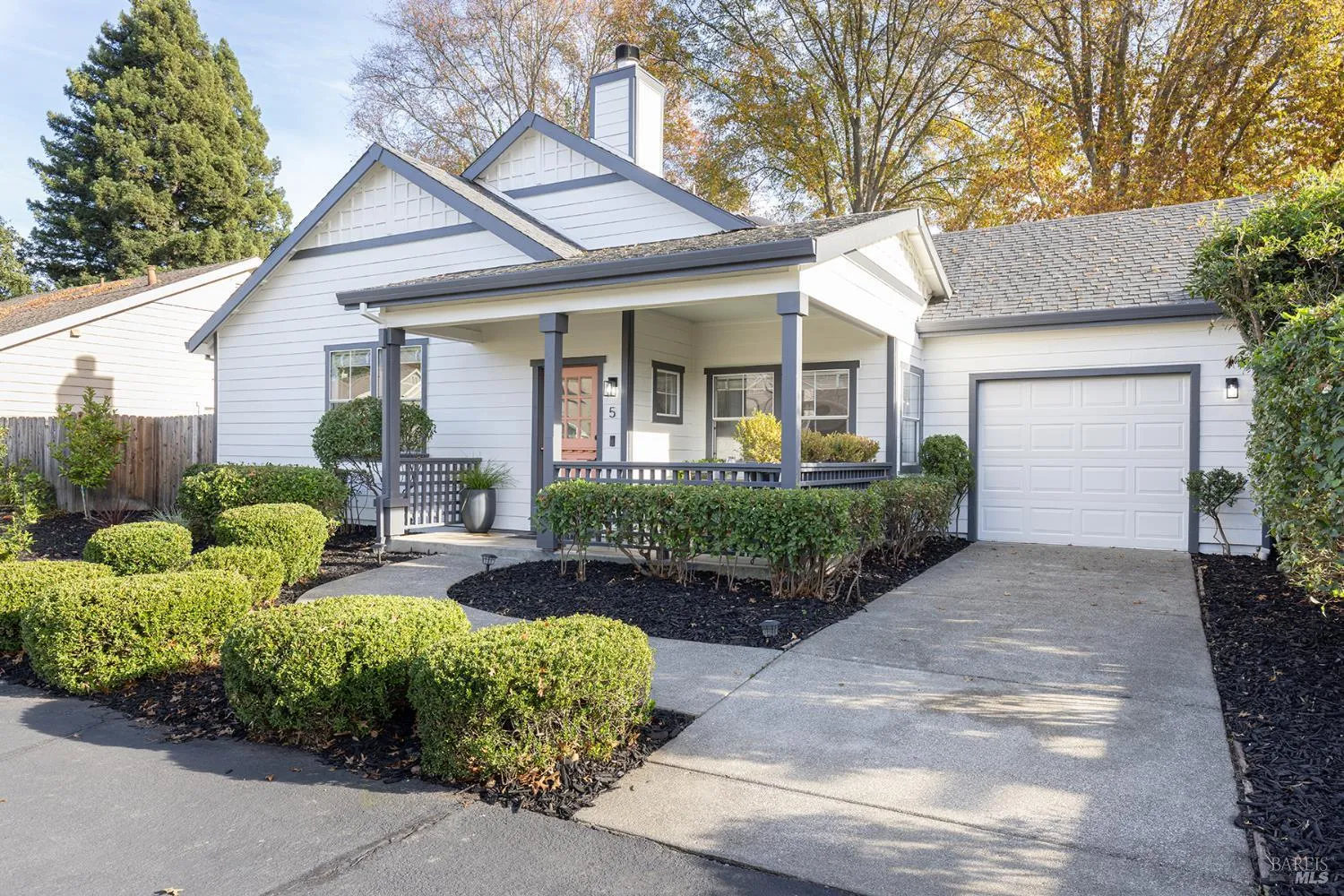 5 Forrester Lane - 2bd/2ba, 1,069 sqft - in Yountville, CA