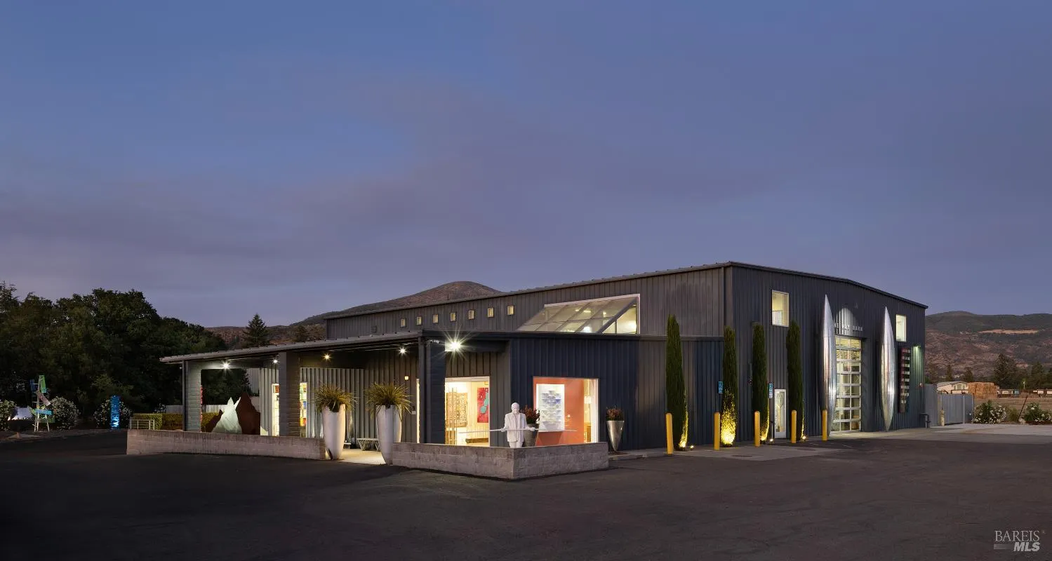 1821 Monticello Road - in Napa, CA