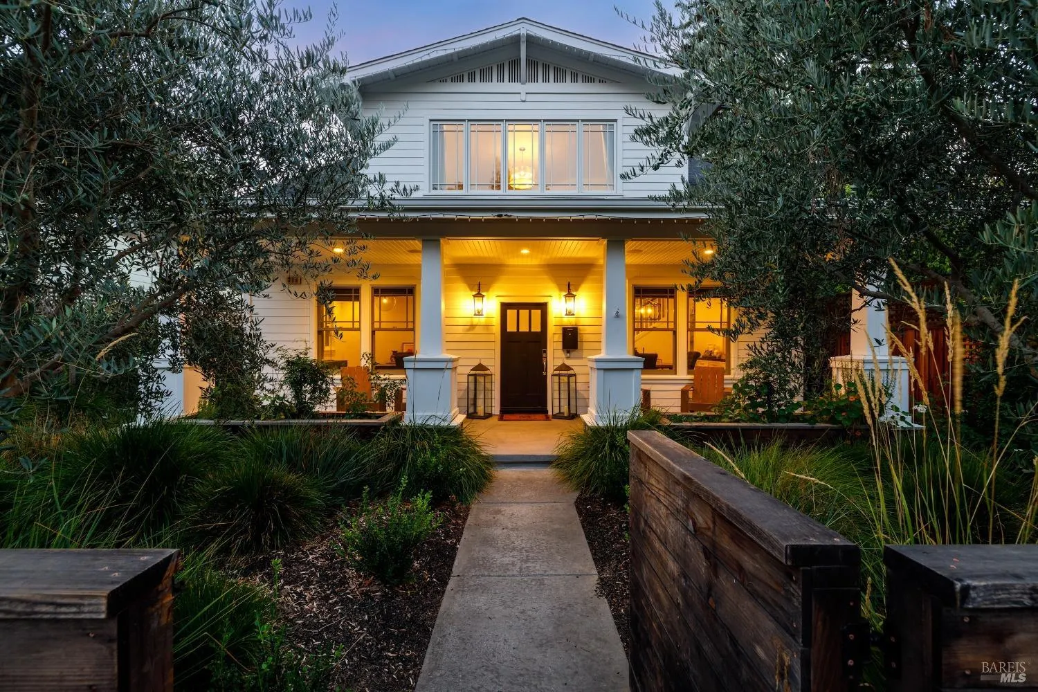 319 1st Street - 4bd/5ba, 3,507 sqft - in Healdsburg, CA
