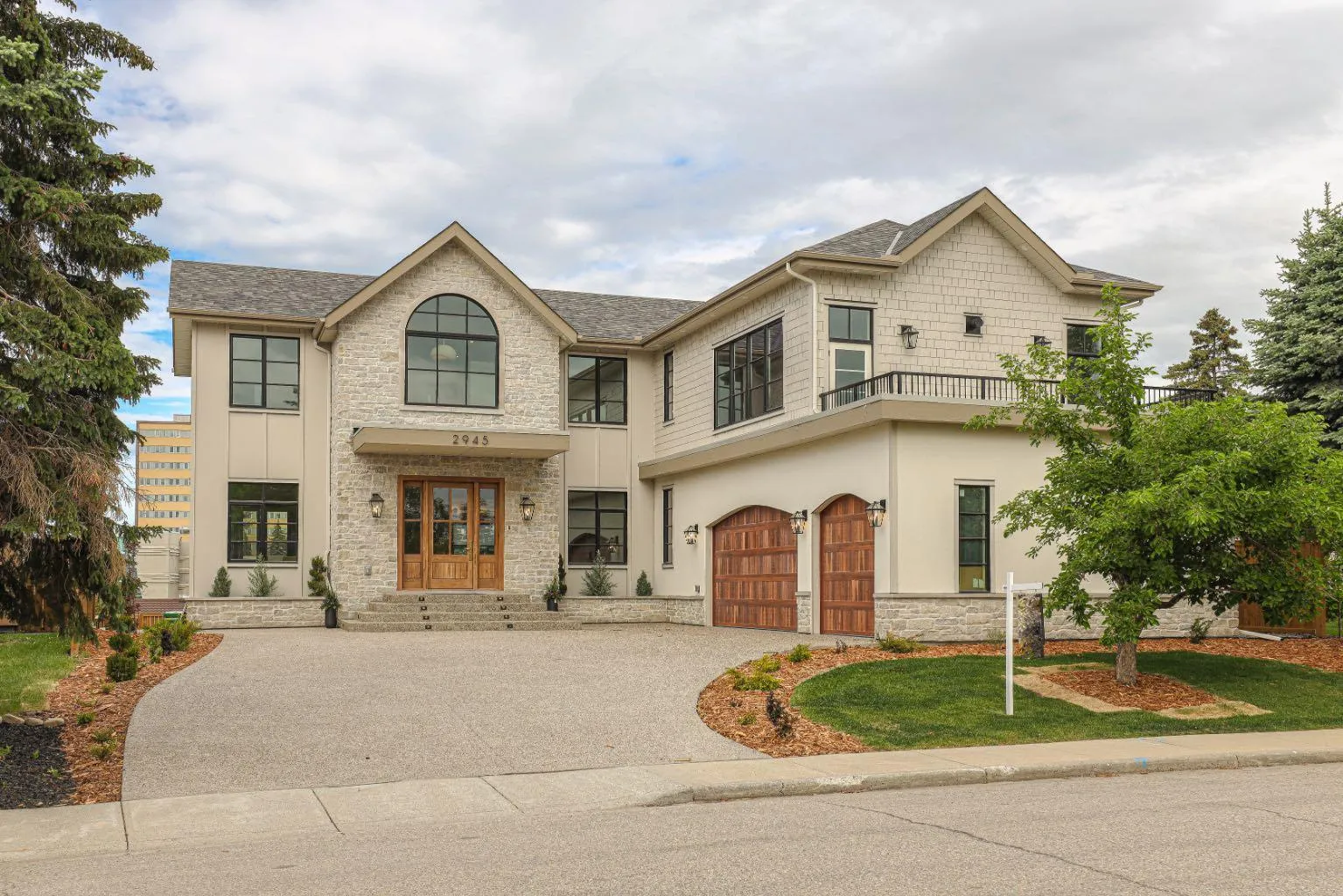 2945 Toronto Nw Crescent, Calgary