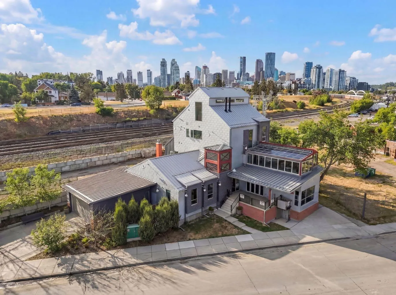 1015 11 Se Street, Calgary