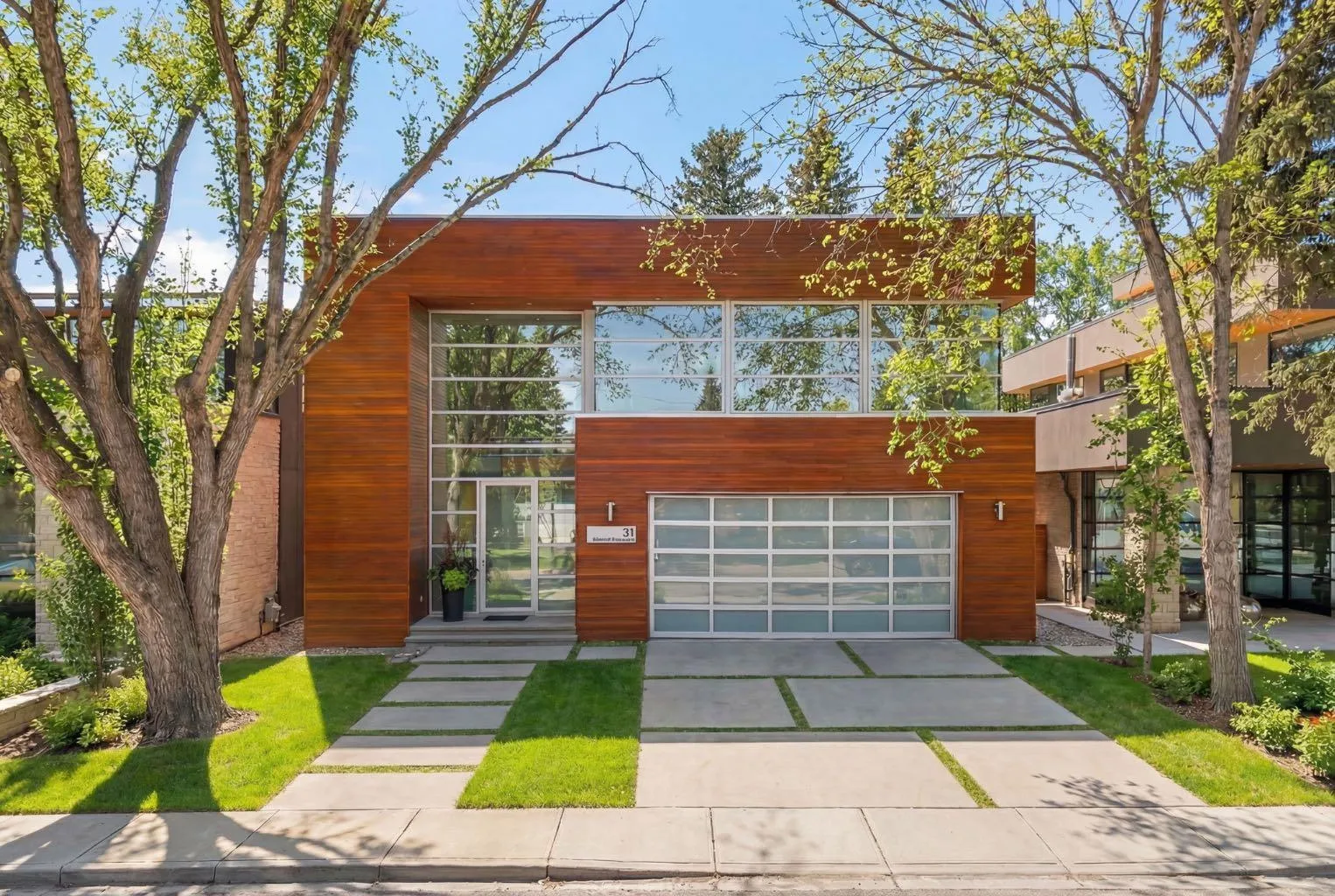 31 Windsor Sw Crescent, Calgary